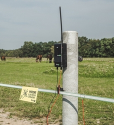 Připojený kontrolní Monitor MX10 na elektrické ohradě